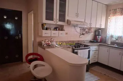 Sobrado com 4 dormitórios à venda, 300 m² - Campestre - Santo André/SP