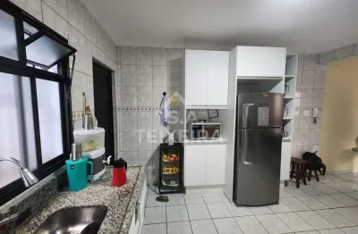 Casa com 3 quartos à venda na Rua Cristóvão Colombo, --, Vila América, Santo André