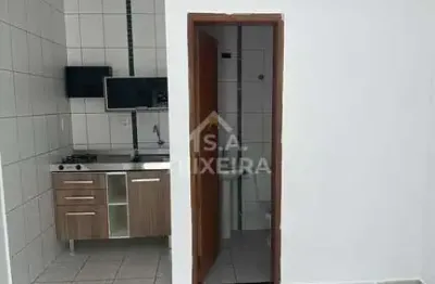Kitnet / Stúdio para alugar na Rua Potiguares, --, Bangú, Santo André