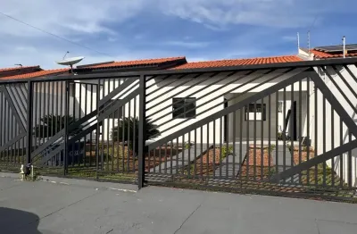 Casa com 3 quartos à venda na Avunivfersitaria, 128, Chapéu do Sol, Várzea Grande