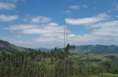 Terreno à venda no Centro, Monteiro Lobato 