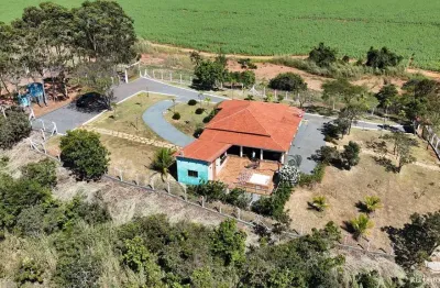 Fazenda à venda no Setor Central, Doverlândia 