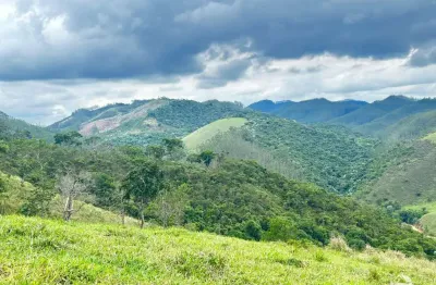 Lindo terreno com vista para as montanhas em são francisco xavier/sjc/sp
