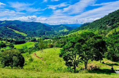 Terreno à venda no Centro, Sapucaí-Mirim 