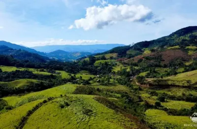 Fazenda à venda no Centro, Sapucaí-Mirim 