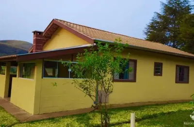 Chácara / sítio com 2 quartos à venda no Centro, Sapucaí-Mirim 