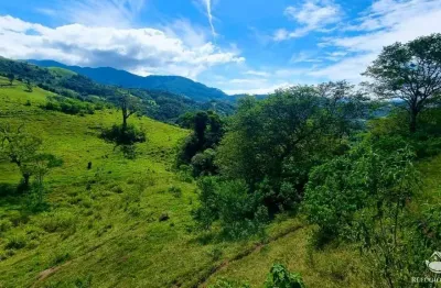 Terreno à venda no Centro, Sapucaí-Mirim 