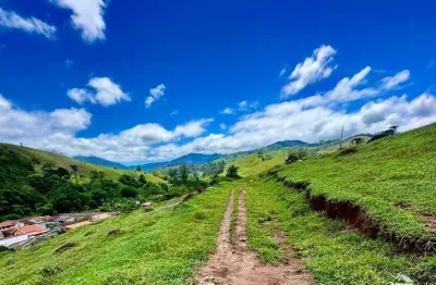 Terreno à venda no Centro, Sapucaí-Mirim 