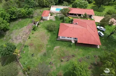 Fazenda à venda no Centro, Cajuru 