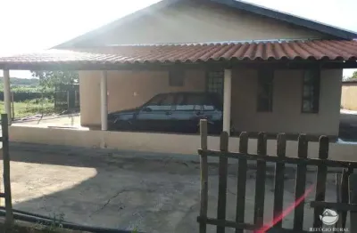 Sítio em fronteira- mg -  casa ampla com piscina e escritura registrada