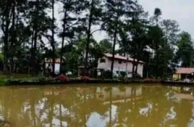 Lindo sítio em são francisco xavier com restaurante, loja de artesanatos e cachoeiras