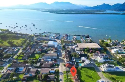 Casa com terreno, com 4 dormitórios à venda, 170 m² por r$ 800.000 - piçarras - guaratuba/pr