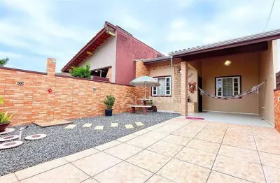 Casa totalmente mobiliada, apenas 1 quadra do mar!! com 3 dormitórios à venda, 100 m² por r$ 490.000 - nereidas - guaratuba/pr