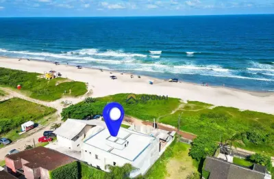 Sobrado de frente para o mar, com 3 dormitórios à venda, 160 m² por r$ 1.680.000 - brejatuba - guaratuba/pr
