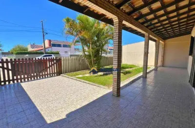 Casa com 4 dormitórios à venda, 210 m² por R$ 820.000,00 - Coroados - Guaratuba/PR