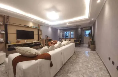 Casa com 3 quartos à venda na rua doutor ciro carneiro, 413, guilhermina, praia grande, 155 m2 por r$ 860.000