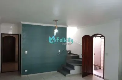 Sobrado com 3 dormitórios, 1 suíte, 2 vagas, 103m2 no jardim pinheiros