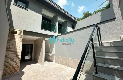 Casa com 3 quartos à venda na Rua Camburiú, 502, Vila Ipojuca, São Paulo