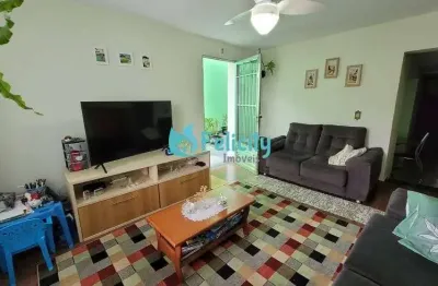 Sobrado com 4 dormitórios, 1 suíte, 2 vagas no parque maria domitila