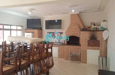 Sobrado com 4 dorms, 2 suítes, 4 vagas, 194m2 no jardim regina