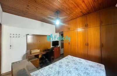 Casa térrea com 3 dorms, 1 vaga, 80m2 no jd. santo elias