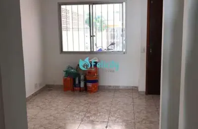 Sobrado com 2 dorms, 1 vaga, 86m2 no conj. res. vista verde