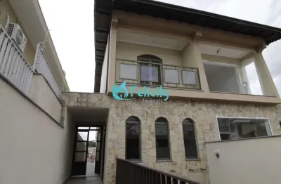 Sobrado novo com 3 dorms, 1 suíte, 7 vagas, 231m2 no parque são domingos