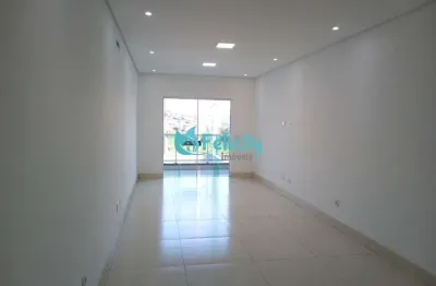 Sobrado novo com 3 suítes, 3 vagas, 210m2 na vila mangalot