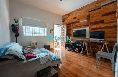 Casa com 3 dorms, 1 suíte, 2 vagas, 160m2 na vila pompéia