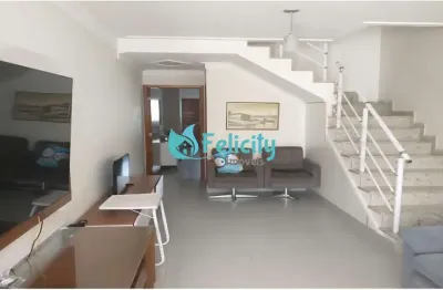 Sobrado com 3 dorms, 1 suíte, 2 vagas, 180m2 na chácara inglesa