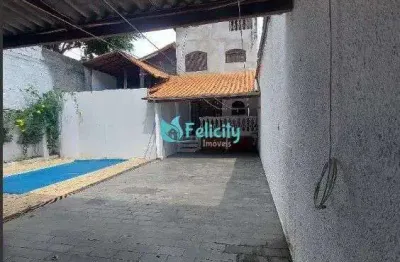 Sobrado com 4 dorms, 3 suítes, 3 vagas, 400m2 na vila clarice