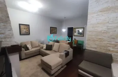 Casa com 2 dorms, 1 suíte, 2 vagas, 180m2 nos remédios