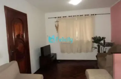 Sobrado com 3 dorms, 1 suíte, 2 vagas, 160m2 no conj. res. vista verde