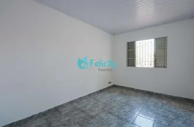Casa com 3 dormitórios, 2 banheiros, 1 vaga, 162m2 na chácara são joão