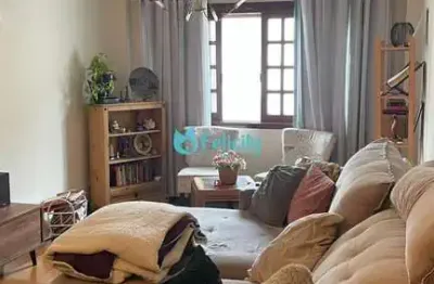 Sobrado com 3 dorms, 1 suíte,  4 vagas, 203m2 no city pinheirinho