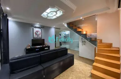 Sobrado com 3 dorms, 2 suítes, 2 vagas, 174m2 no pq. nações unidas