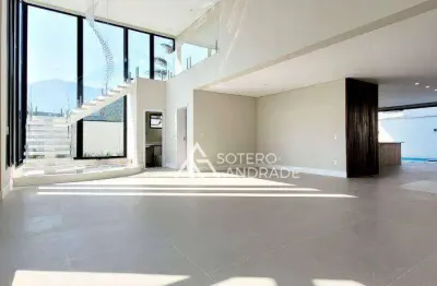Casa novíssima e de alto padrão no condomínio costa nova