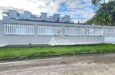 Linda casa na praia massaguaçu com localização privilegiada
