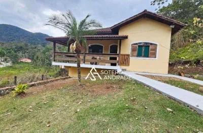 Casa com 3 quartos para alugar na Rua Guaivira, 57, Mar Verde, Caraguatatuba