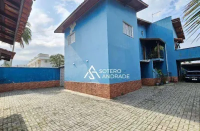Imóvel localizado a 200m da praia, na praia massaguaçu