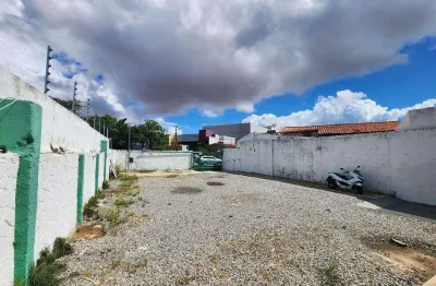 Casa à venda em rua pública, salgado filho, aracaju, se