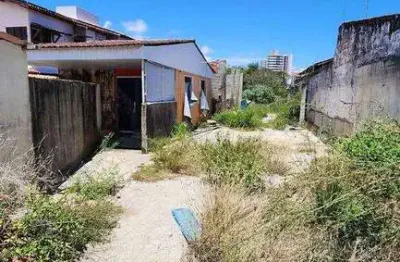 Lote à venda em rua pública, barro duro, maceió, al
