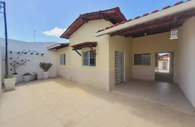 Casa com 2 quartos à venda na Rua Santa Paulina do Coração Agonizante de Jesus, 234, Aruana, Aracaju