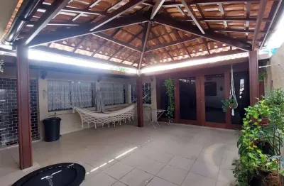 Casa com 4 quartos à venda na Avenida Maria Carolina Moreira Sampaio, 126, Antares, Maceió