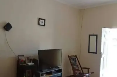 Casa com 2 quartos à venda na Rua Maria Helena Santos Gomes, 89, Lamarão, Aracaju