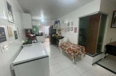 Casa com 3 quartos à venda na Rua Seis, Aruana, Aracaju