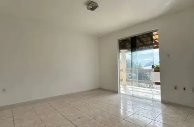 Casa à venda em rua pública, ipitanga , lauro de freitas, ba