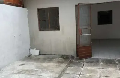 Casa à venda em rua pública, clima bom , maceió, al