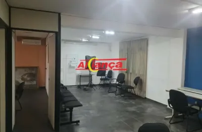 Prédio para alugar na Vila Antonieta, Guarulhos 