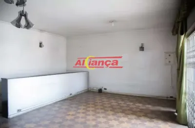 Casa para alugar com 200m², 04 quartos, 02 suítes, vila augusta - guarulhos/sp por r$ 2.800,00